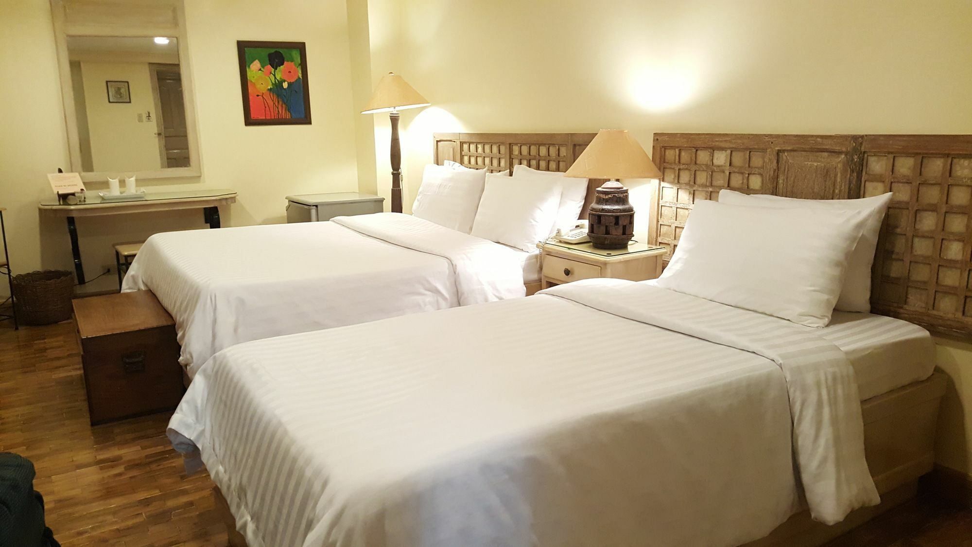 Roxas President'S Inn Esterno foto